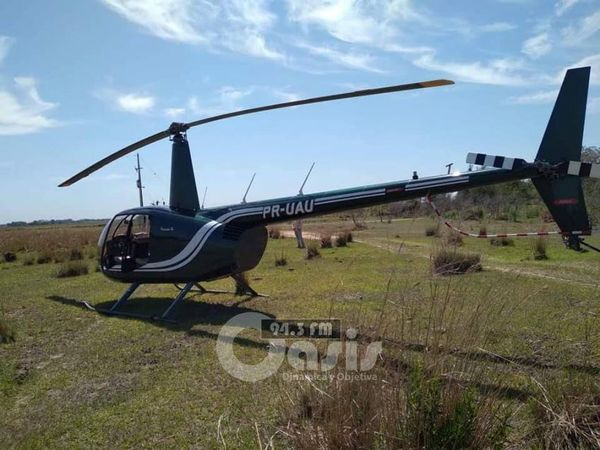 Helicóptero brasileño sin plan de vuelo desciende en un asentamiento en Ñeembucú