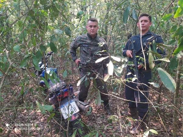 RECUPERAN MOTOCICLETA ROBADA EN FLEITAS CUE – SAN PEDRO DEL PNÁ