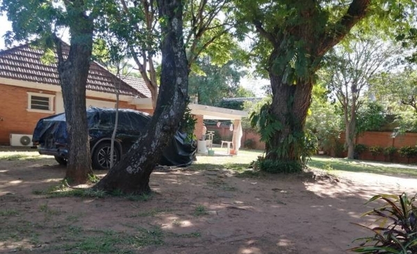 HOY / Allanan vivienda que habría servido de escondite de "Papo" Morales tras cometer el crimen