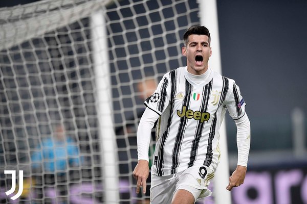 Morata envía a la Juventus a los octavos de final