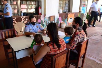 Jornada de cedulación e inscripción de niños - ABC en el Este - ABC Color