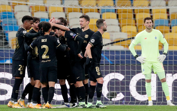 Barcelona y Juventus sellan su pase a octavos