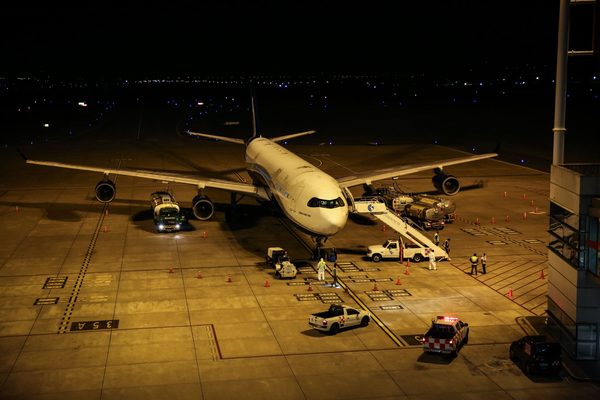 Uruguay desmonopoliza el suministro de combustible en los aeropuertos - MarketData