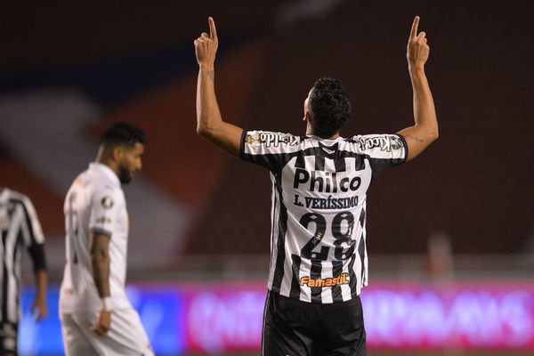 Santos gana y toma ventaja sobre Liga de Quito - Fútbol - ABC Color