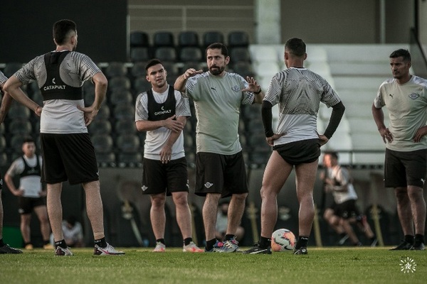 Vuelve la Libertadores para los dos equipos paraguayos | .::Agencia IP::.