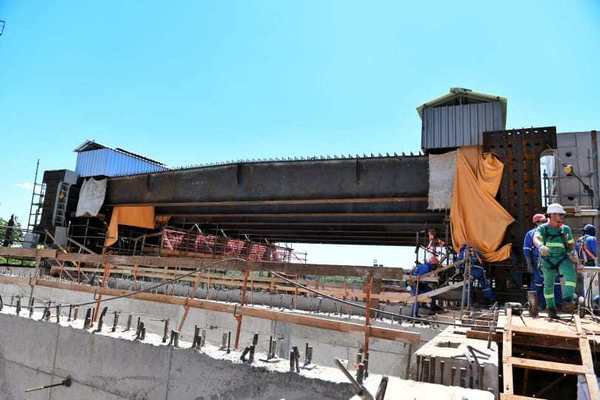 Puente en Franco: US$ 40 millones solo en Consultorías llama la atención en Diputados - ADN Paraguayo