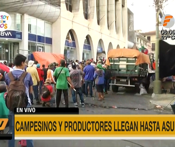 Campesinos se movilizan en Asunción