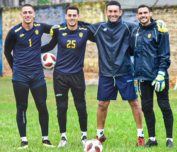 Se inició como tenista, pero decidió ser futbolista