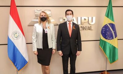 Liz Cramer asume como representante de Cancillería ante el Consejo de Itaipú