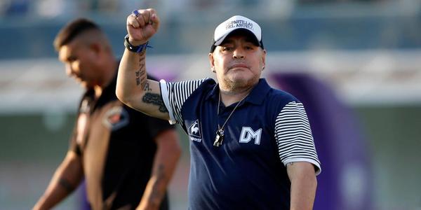 Falleció el exfutbolista Diego Armando Maradona » Ñanduti