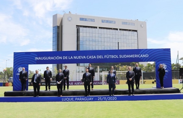 Inauguran instalaciones de la Conmebol y nuevo centro arbitral