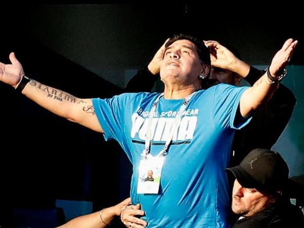 Muere Maradona a los 60 años