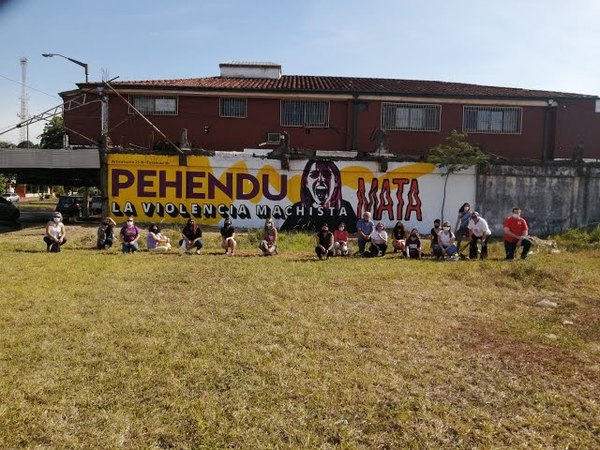 25N: HABILITAN MURAL EN REPUDIO A LOS ACTOS MACHISTAS Y EN HOMENAJE A LAURA GODOY