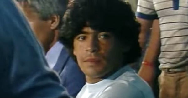 Ni siquiera el día que me muera seré capaz de dejar el fútbol': 10 frases inolvidables de Maradona - C9N