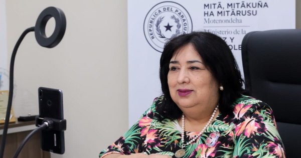 La Nación / Diputados plantean interpelación a Teresa Martínez, ministra de la Niñez
