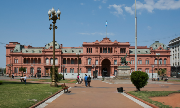 HOY / Velatorio de Maradona será en la Casa Rosada