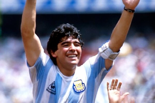 El mundo despide a Diego Maradona en las redes sociales
