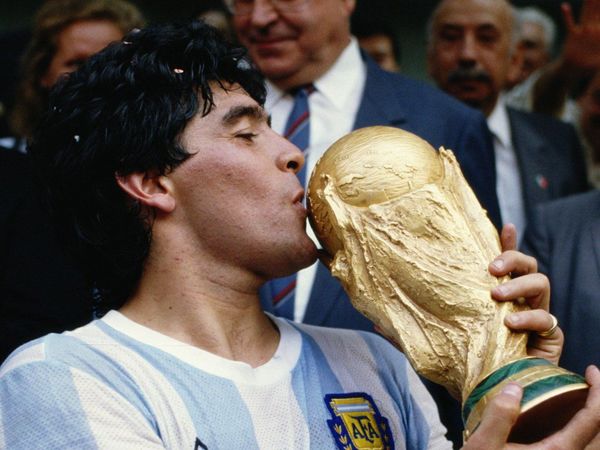 "Maradó, Maradó": Las canciones a Diego Armando Maradona