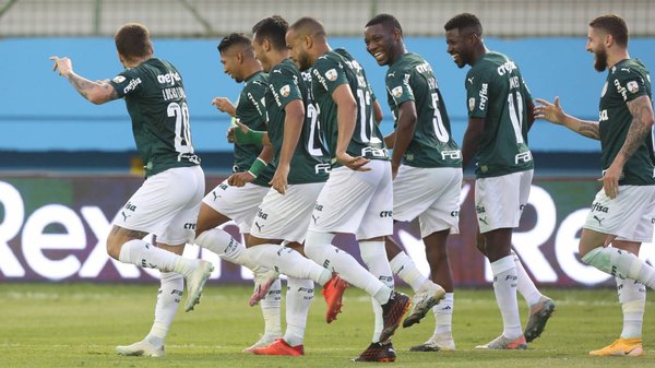 Capitaneado por Gómez, Palmeiras ya 'acaricia' los cuartos de final