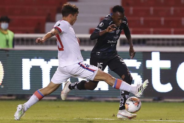 Independiente del Valle y Nacional empatan sin goles - Fútbol - ABC Color