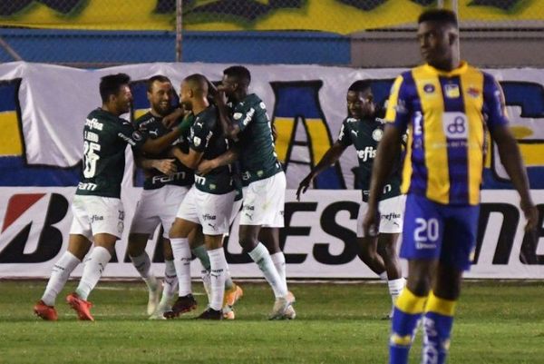 Palmeiras supera a Delfín y saborea su pase a cuartos en la Libertadores