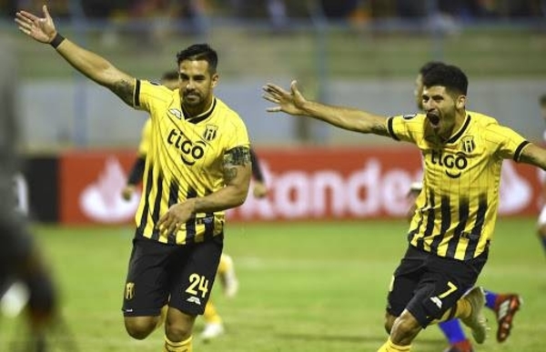 HOY / El aguerrido Guaraní se cita con un Gremio confiado en su historial copero