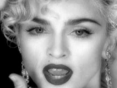 En redes "mataron" a Madonna confundiendo con Maradona