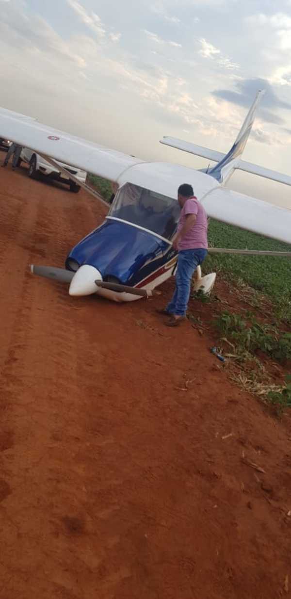 Abandonan narcoavioneta tras aterrizaje de emergencia en propiedad rural de Tavapy