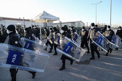 Condenadas a cadena perpetua 337 personas por intento de golpe de Estado en Turquía en 2016 - Mundo - ABC Color