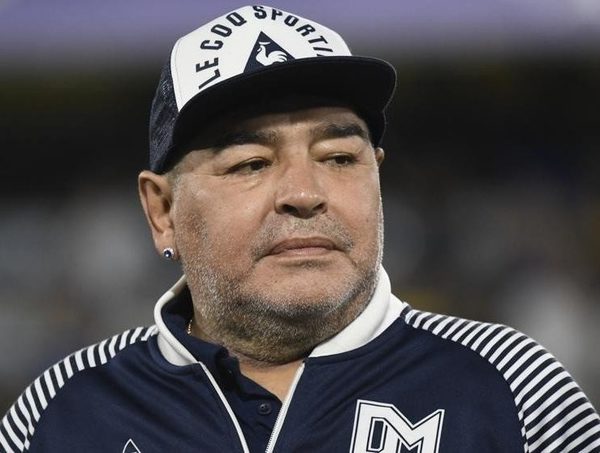 Maradona en lo emocional estaba "abatido" · Radio Monumental 1080 AM