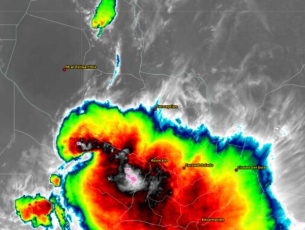 Vientos superaron los 100 km/h y no descartan ráfagas más fuertes - Nacionales - ABC Color