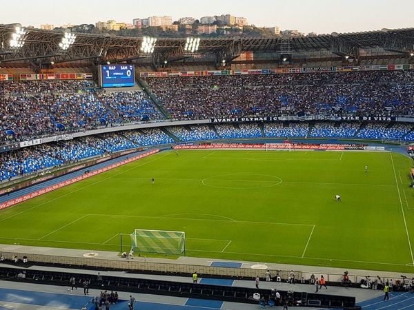 El San Paolo pasará a llamarse Diego Maradona