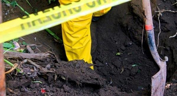 Encuentran cuatro cuerpos enterrados en Pedro Jua – Prensa 5
