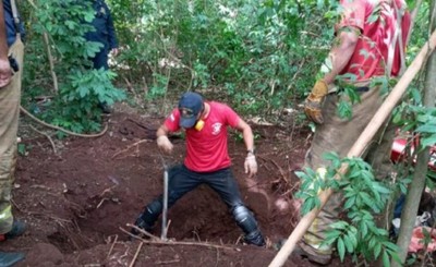Hallan cuatro cadáveres con signos de tortura en una fosa en PJC