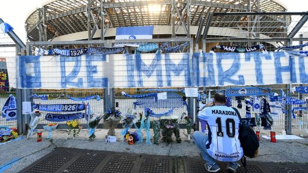 Nápoles prepara «el aplauso más grande de la historia» para despedir a Maradona - El Trueno