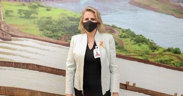 La Nación / Liz Cramer asumió funciones ante el Consejo de Itaipú