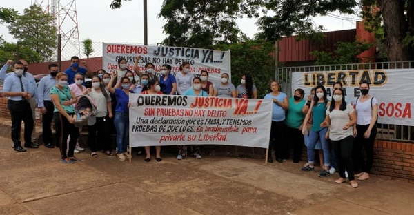 Piden libertad para el ginecólogo imputado por coacción sexual - Noticiero Paraguay