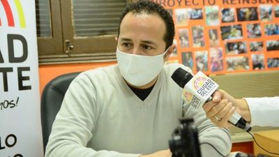MUNICIPALIDAD DE CDE ORGANIZA FERIAS  COMUNITARIAS PARA REACTIVAR LA ECONOMÍA