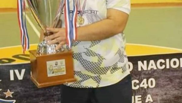 ALDO FARÍAS SE HARÁ CARGO DEL “SANTO” EN LAS ELIMINATORIAS