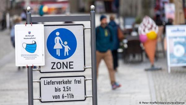 Alemania amplía las restricciones por el COVID-19 hasta enero