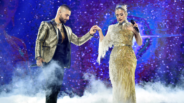 Jennifer López y Maluma encenderán los American Music Awards 2020 | OnLivePy
