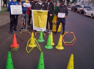 ENCARGADOS DE GIMNASIOS Y CENTROS DE ENTRENAMIENTOS MOLESTOS POR NUEVAS RESTRICCIONES