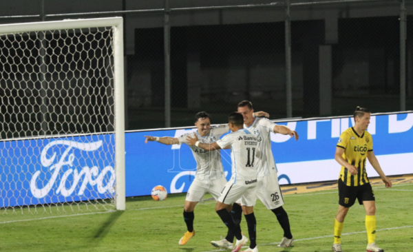 HOY / Flojo Guaraní resbala en Copa y compromete su continuidad en la Libertadores