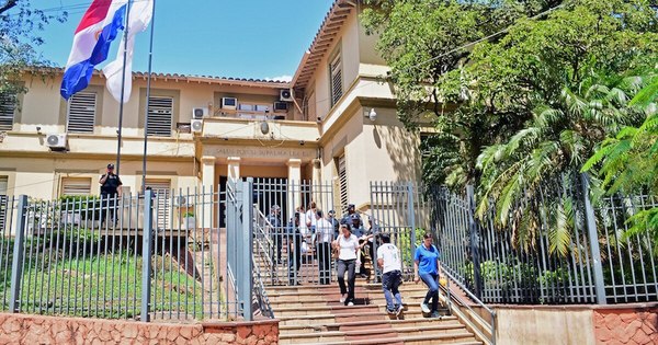 La Nación / Cripfa pide al Estado pago de deuda de Salud por los insumos médicos