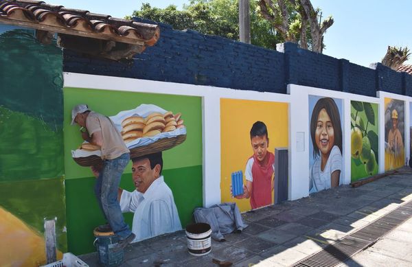 Tradiciones, costumbres y símbolos de Caacupé plasmados en murales - Nacionales - ABC Color