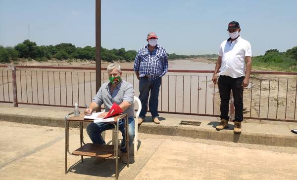 Avanza proyecto de electrificación de Pozo Hondo