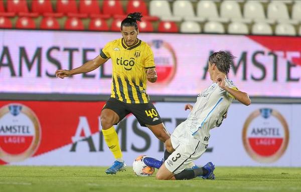 Guaraní cayó ante Gremio de local