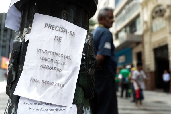 El desempleo en Brasil alcanza su mayor nivel desde 2012 y llega al 14,6 % - MarketData