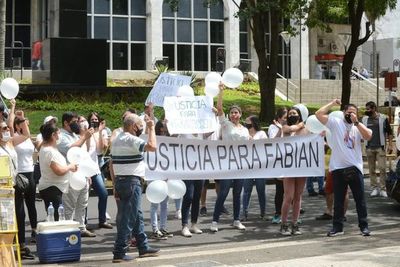 Familiares de joven ultimado piden que Papo Morales ingrese a Tacumbú inmediatamente - Nacionales - ABC Color