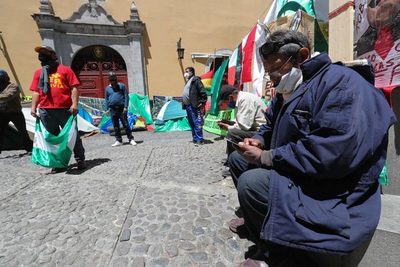 Bolivia busca por ley borrar la brecha salarial entre hombres y mujeres - MarketData
